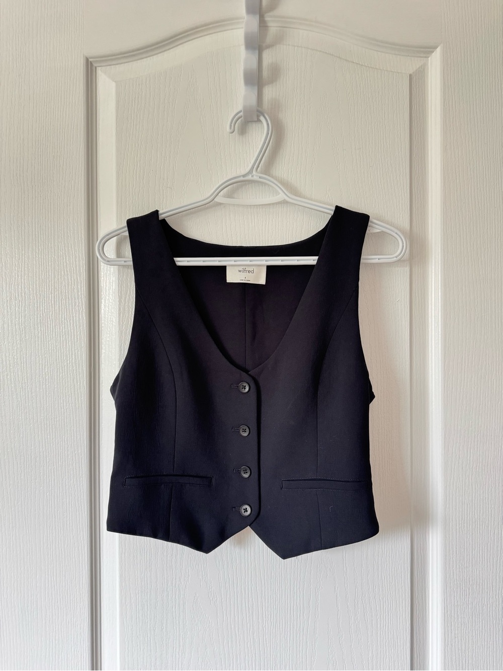 Aritzia Wilfred Desire Vest